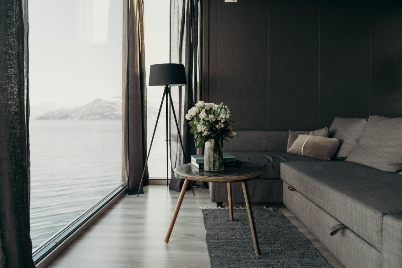 Aurora Fjord Cabins Lyngseidet Extérieur photo